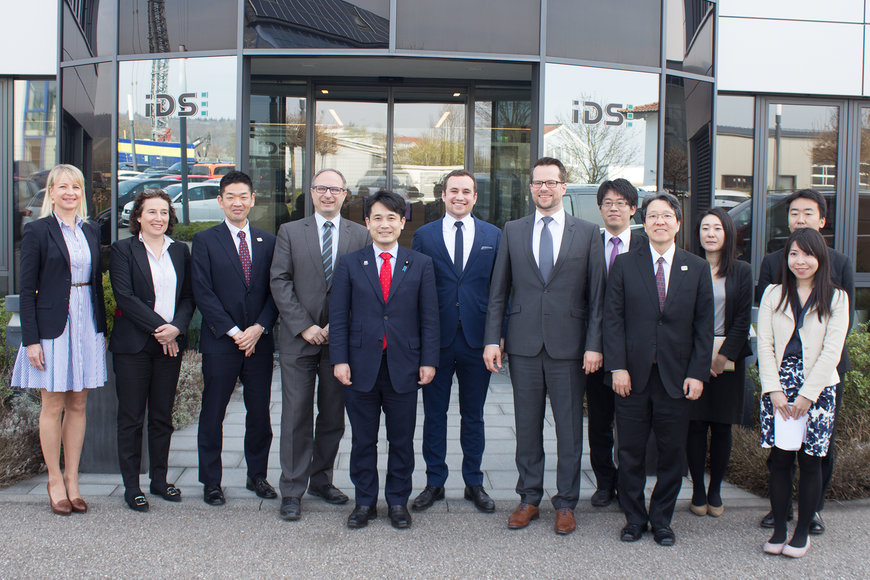 日本の代表団が唯一足を止めたのはドイツ連邦州バーデン＝ヴュルテンベルク―経済産業省の政務官がIDSを訪問